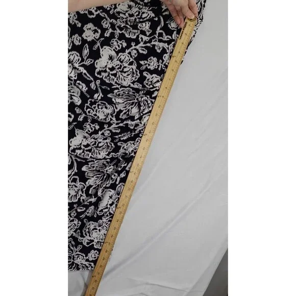 Lauren Ralph Lauren Dress Women’s Size 10 Ruched Navy White Floral Formal Spring - Picture 5 of 16